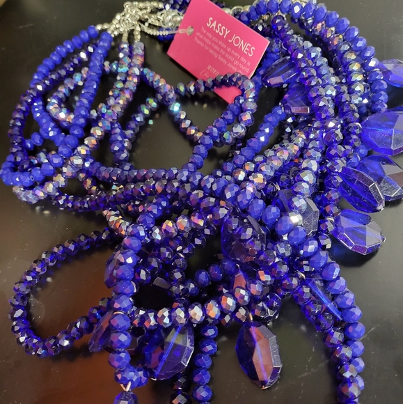 Sassy Jones Jewelry - SASSY JONES MALIA NECKLACE